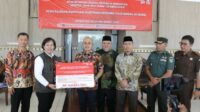 Syam Waryani menjelaskan untuk penerima paket bantuan atensi Kabupaten Bengkulu Selatan disalurkan kepada 100 orang dengan senilai total Rp. 142.863.740,-.