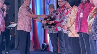 Gambar : Pemerintah Provinsi berikan apresiasi atas kinerja Pj Bupati Bolmong.
