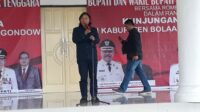 Penjabat ( Pj) Bupati Bolaang Mongondow Ir, Limi Mokodompit Mm, bersama Sekertaris Daerah Tahlis Galang,bersama forkopindah Menerima Kunjungan Kerja Pemerintah Daerah Kabupaten Minahasa Tenggara (Mitra) yang dipimpin langsung oleh Bupati Minahasa Tenggara James Sumendap, SH., MH. bertempat Rumah dinas bupati Bolmong,Kamis (20/7/2023)