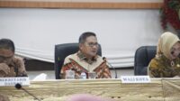 Wali Kota Gorontalo, Marten Taha saat membuka Launching Aplikasi Srikandi di Banthayo Lo Yiladia. Senin, (2/10/2023). Foto : Gean Bagit