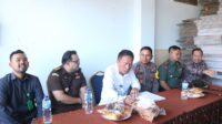 Bersama Forkopimda Minsel, Bupati FDW Tinjau Gudang Logistik KPU dan Sidak Pasar 54 Amurang