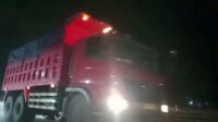 Bukan Kelas Jalan Dump Truck Maron-Klaseman Dishub Tutup Mata Ada Apa?