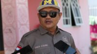 Anggota DPRD Kota Gorontalo Irwan Hunawa Saat diwawancarai usai Agenda reses di Kelurahan Buliide Kecamatan Kota Barat (Foto Humas Istimewa)