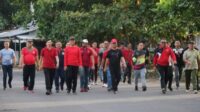 Dalam Rangka Hari Pendidikan Nasional Bupati FDW dan Wabup PYR Ikut Jalan Sehat