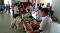 Penuhi Kebutuhan Pangan Lumempow Salurkan Bibit Rica dan Milu Kepada Masyarakat Desa Tumpaan