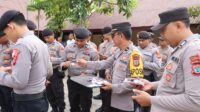 Kapolres Kotamobagu Pimpin Apel Pagi Kapolres Kotamobagu Pimpin Apel Pagi