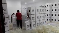 Kasubsatgas PAM KPU Bersama Anggota Lakukan Pengamanan Ketat Gudang Logistik