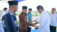 Bupati SSM Pimpin Apel Kerja Perdana 2024, Berikan Motivasi dan Penghargaan