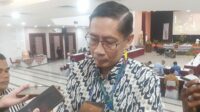 Wakil Rektor Bidang Pengembangan Kapasitas Sumber Daya Manusia, Promosi, dan Jejaring, Pdt. Wahju Satria Wibowo, Ph.D, saat diwawancarai seputar diskusi bertaraf internasional ini.