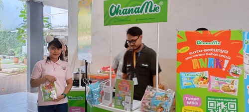 Stand Ohana Mie di SD dan SMP Don Bosco 1. Sumber : Dok Pribadi.