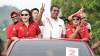 Herry Naap dan Pendukung Hadiri Deklarasi Kampanye Damai Pilkada Biak Numfor 2024