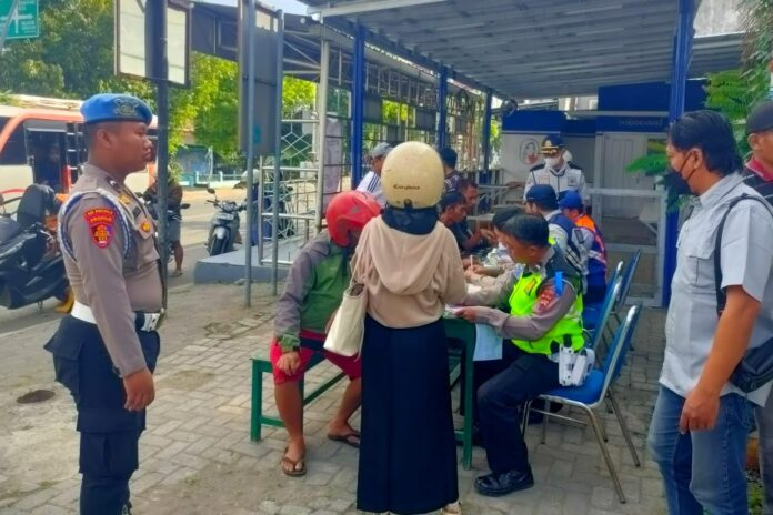 Si Propam Polres Tegal Kota Kawal Ketat Operasi Patuh Candi 2025, Cegah Potensi Pelanggaran Personel