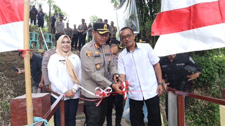 Polres Kotamobagu Resmikan Jembatan MOTABI di Biga, AKBP Irwanto Wujudkan Totalitas Pengabdian untuk Masyarakat